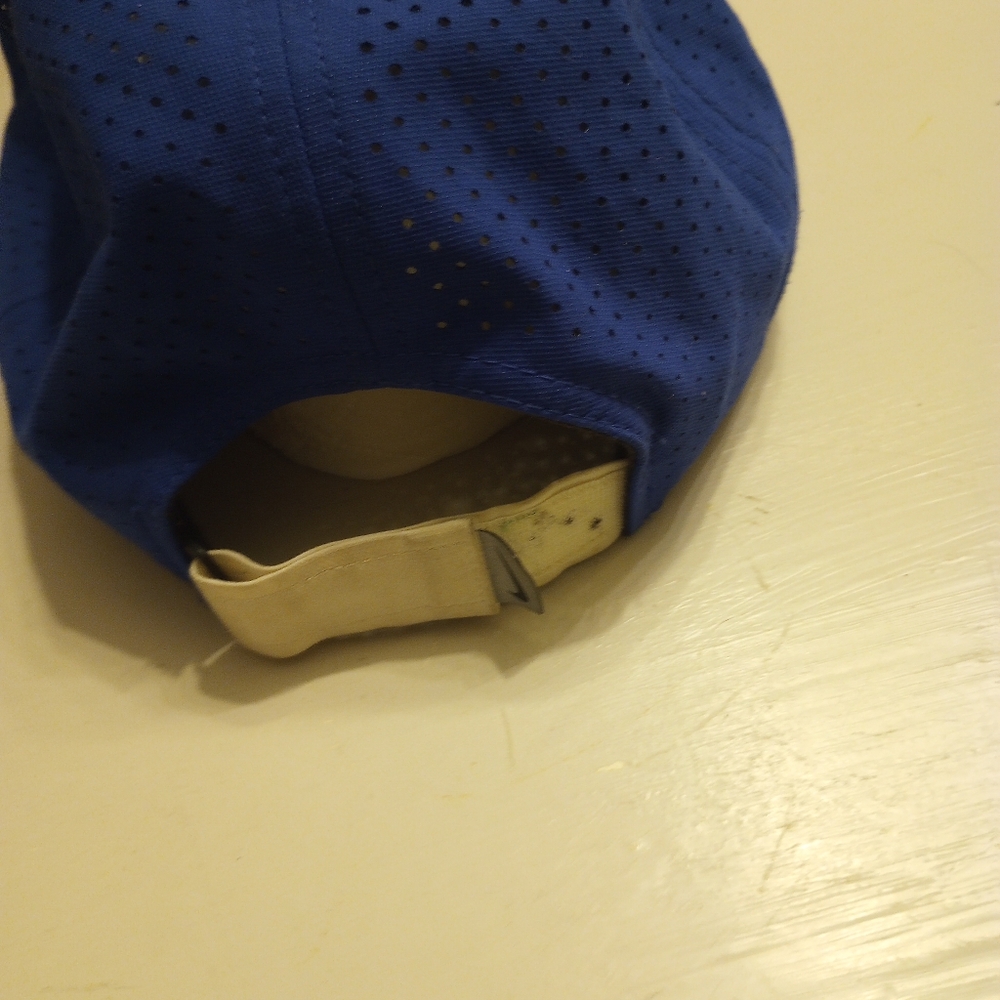 MLB Nike Dri Fit Kansas City Royals Men's Adjustable Strapback Hat - Picture 5 of 7